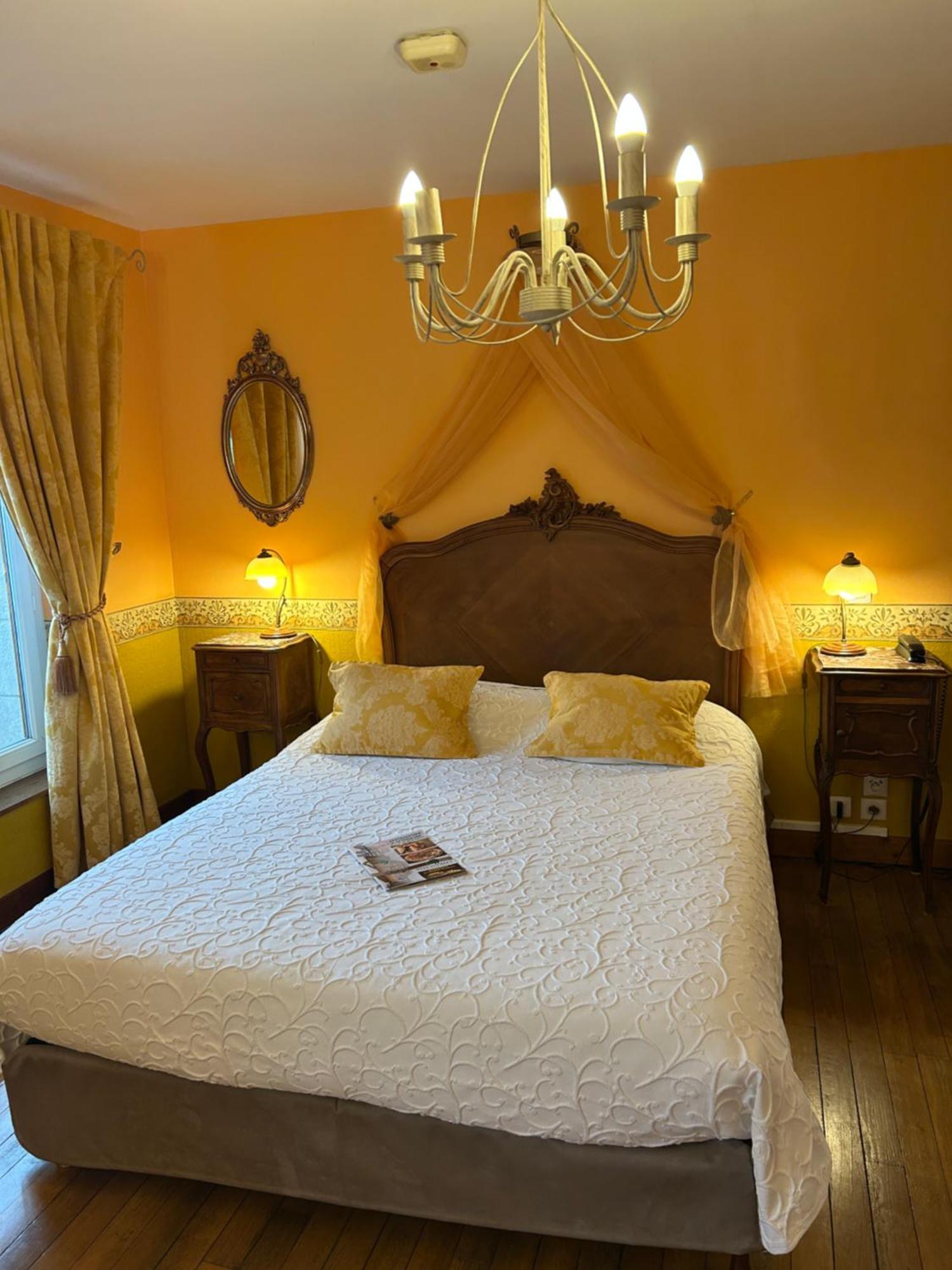 Hotel De La Loire Saint-Satur Esterno foto