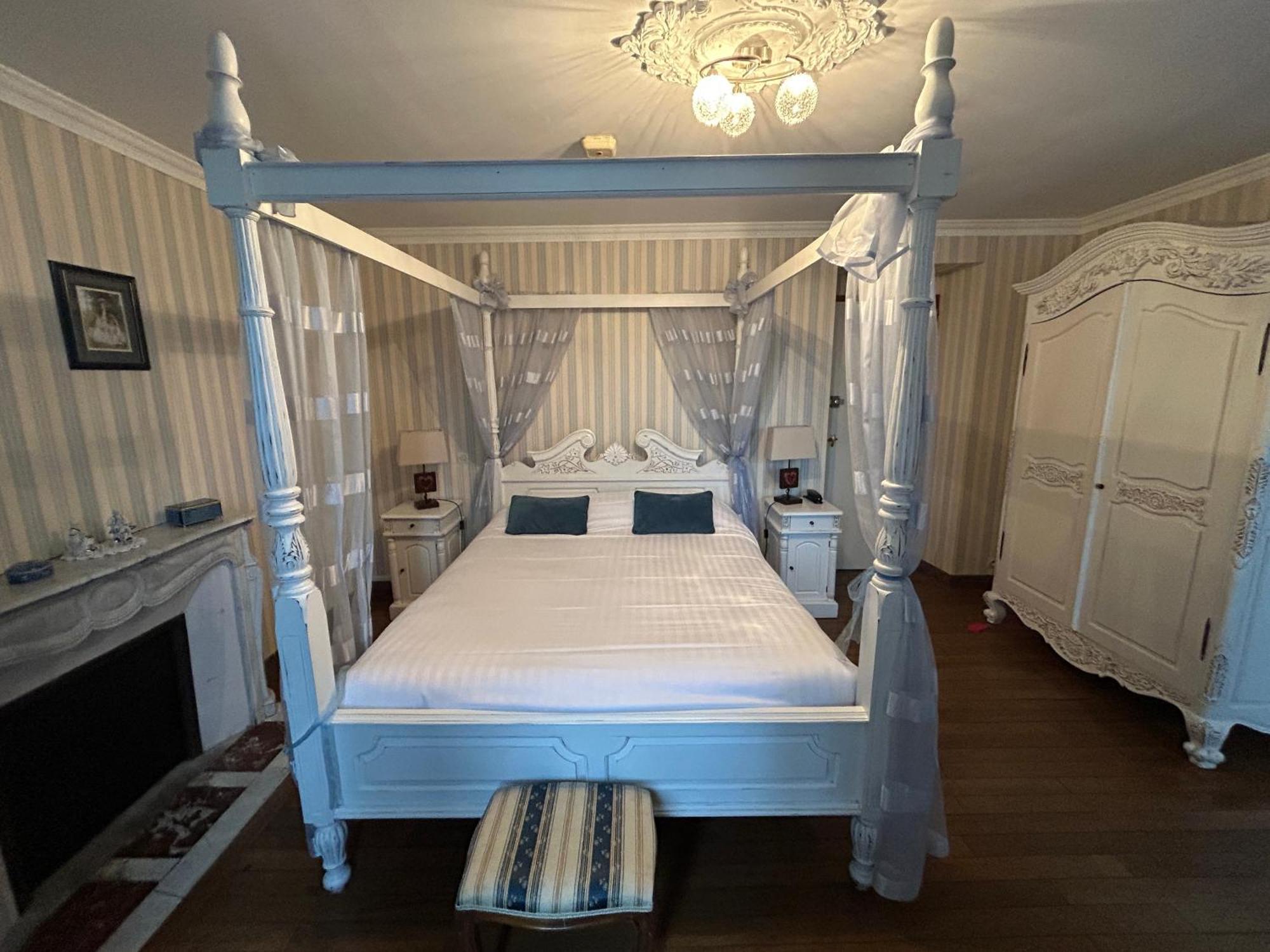 Hotel De La Loire Saint-Satur Esterno foto
