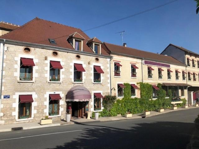 Hotel De La Loire Saint-Satur Esterno foto